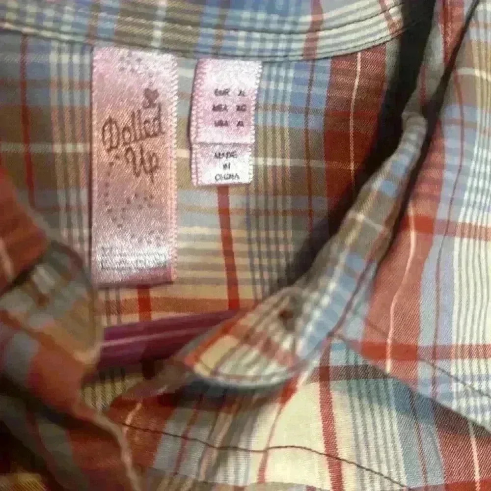 Women's 3/4 length sleeve cotton Plaid shirt with cute tie belt - Picture 2 of 3